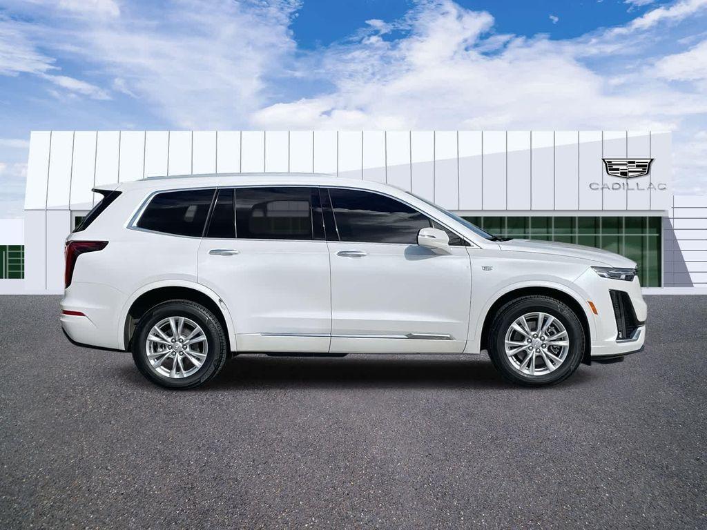 used 2023 Cadillac XT6 car, priced at $29,998