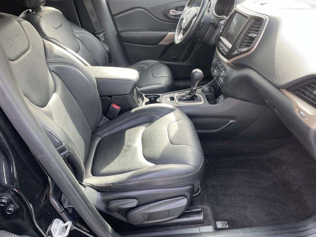 used 2018 Jeep Cherokee car, priced at $11,996