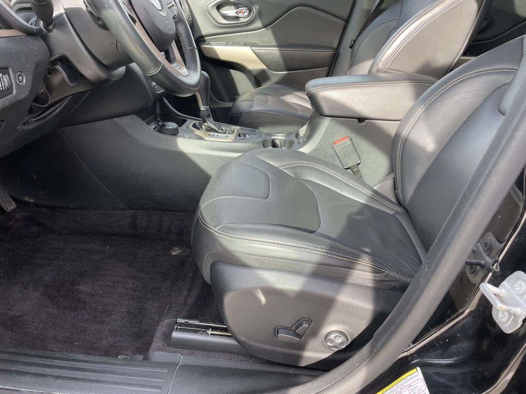 used 2018 Jeep Cherokee car, priced at $11,996