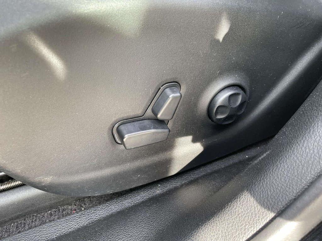 used 2018 Jeep Cherokee car, priced at $11,996