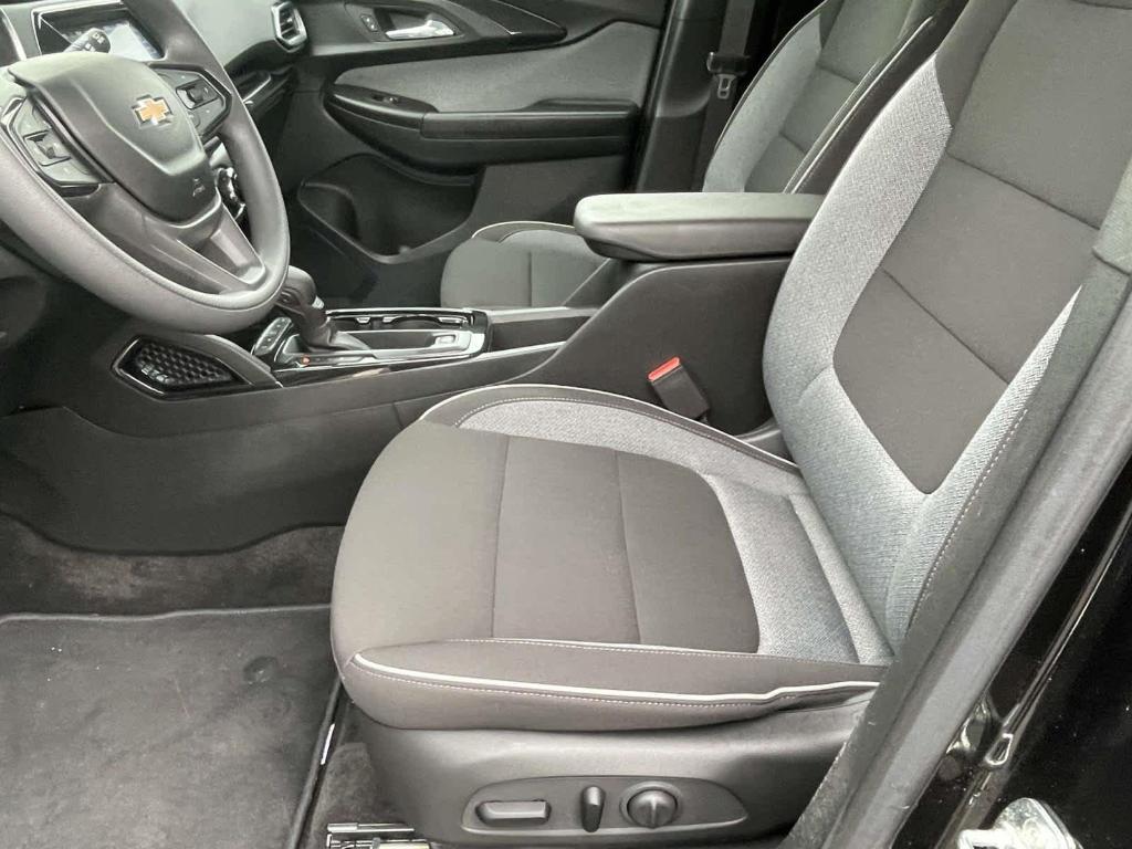 used 2023 Chevrolet TrailBlazer car, priced at $22,369