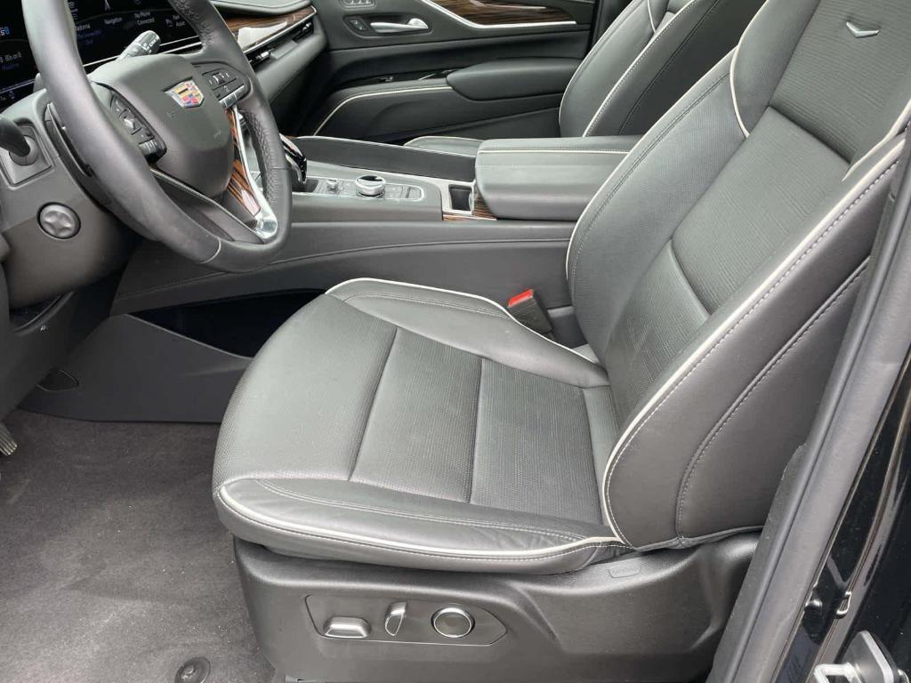 used 2024 Cadillac Escalade car, priced at $76,488