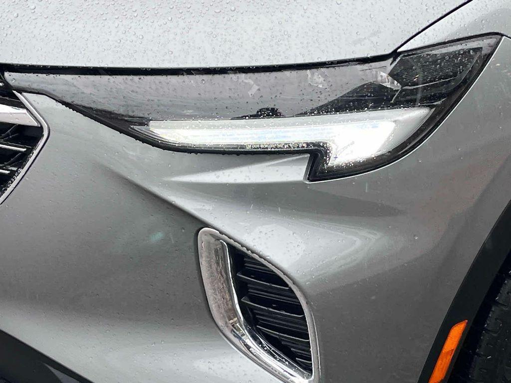 used 2023 Buick Envision car, priced at $27,996