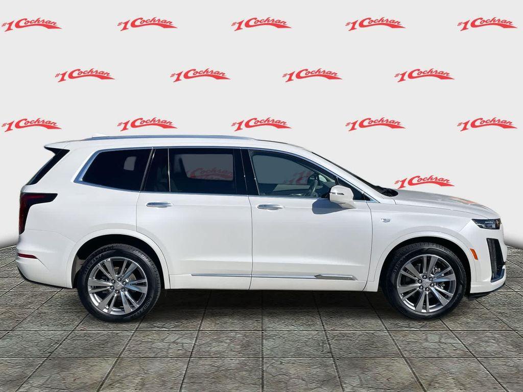 used 2023 Cadillac XT6 car, priced at $33,986