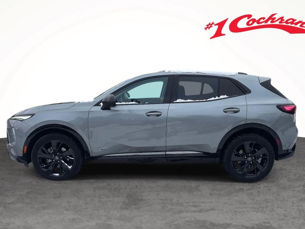 used 2025 Buick Envision car, priced at $33,493