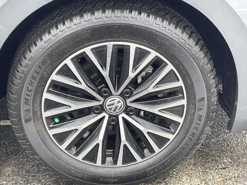 used 2021 Volkswagen Jetta car, priced at $18,998