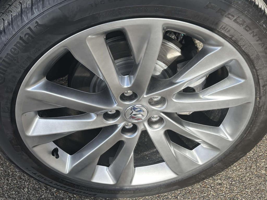 used 2023 Buick Envision car, priced at $32,998