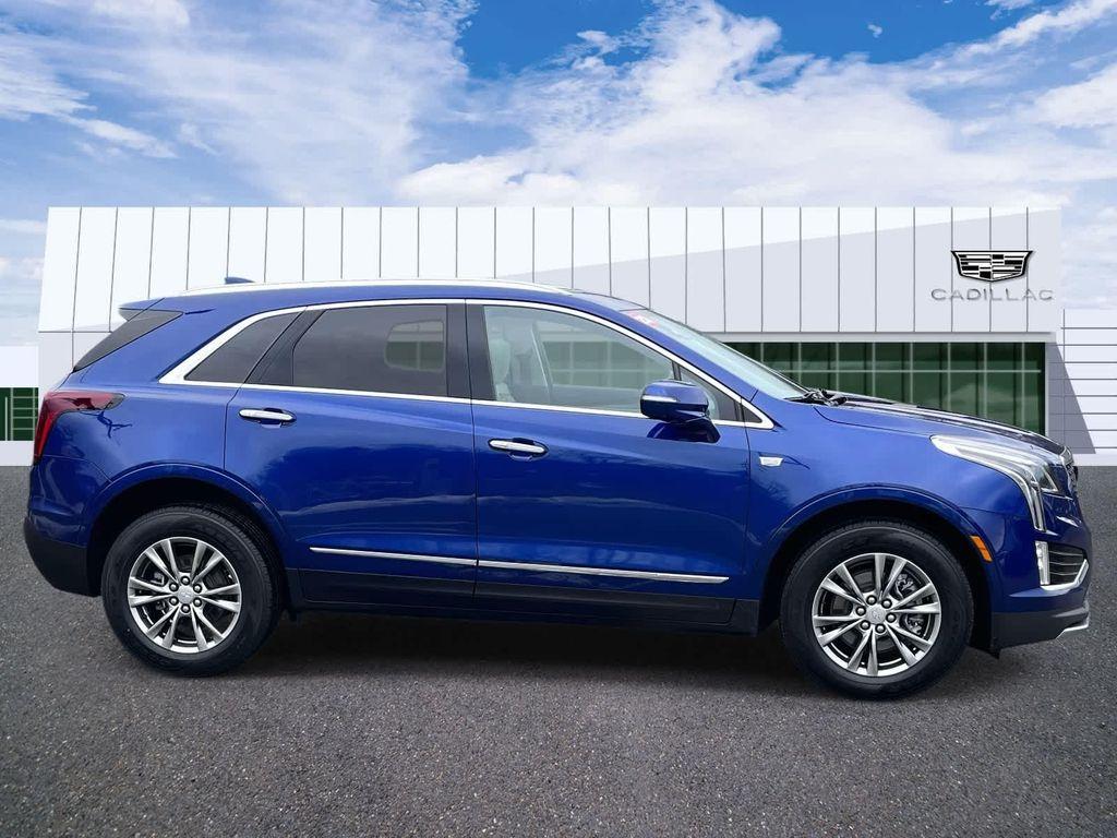 used 2023 Cadillac XT5 car, priced at $29,996
