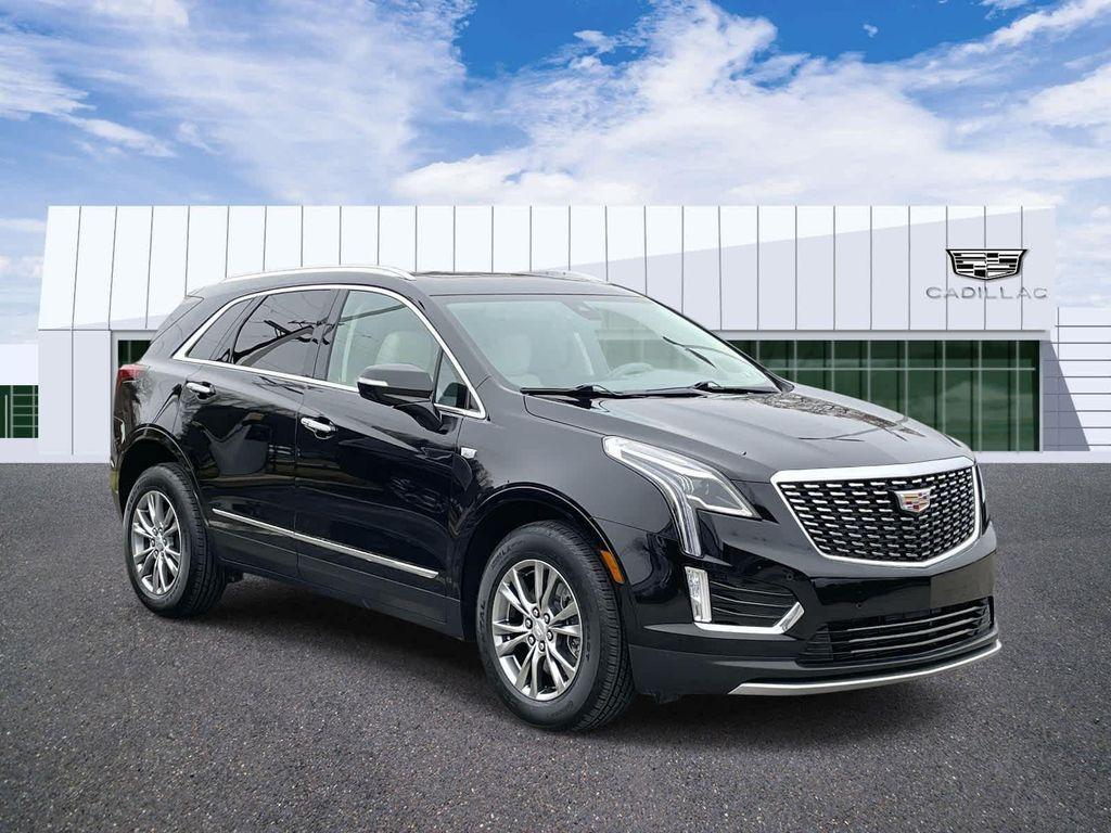 used 2023 Cadillac XT5 car, priced at $31,035