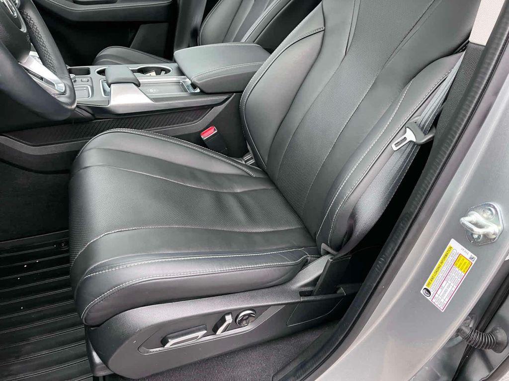 used 2023 Acura MDX car, priced at $40,987