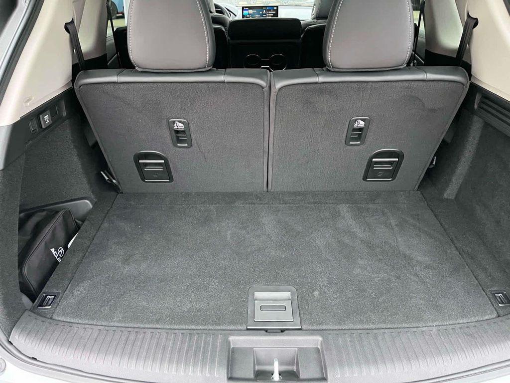 used 2023 Acura MDX car, priced at $40,987