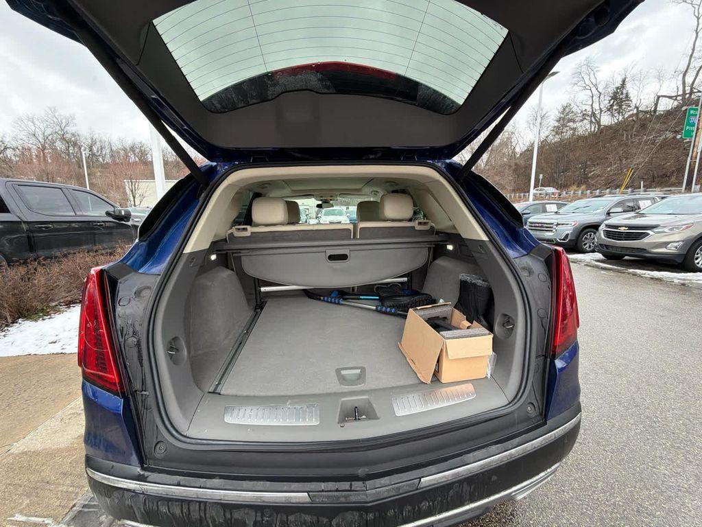 used 2023 Cadillac XT5 car, priced at $33,793