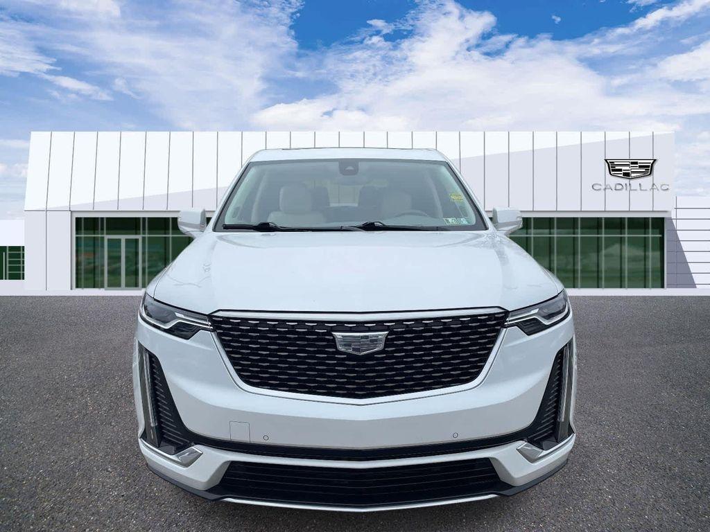 used 2023 Cadillac XT6 car, priced at $31,996
