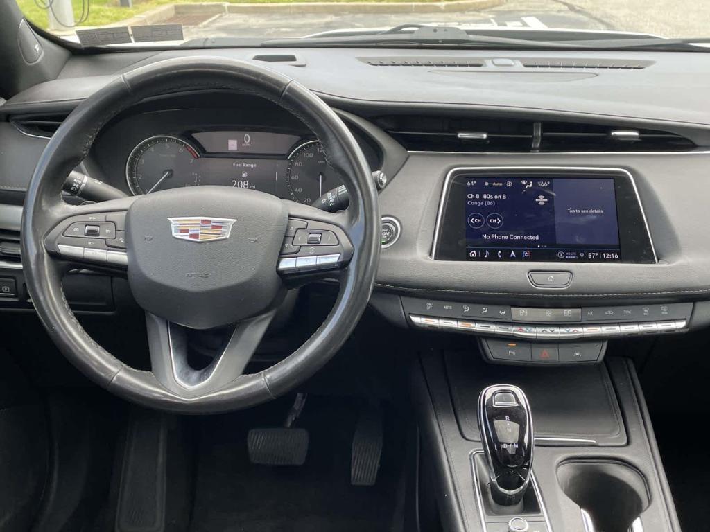 used 2023 Cadillac XT4 car, priced at $30,289
