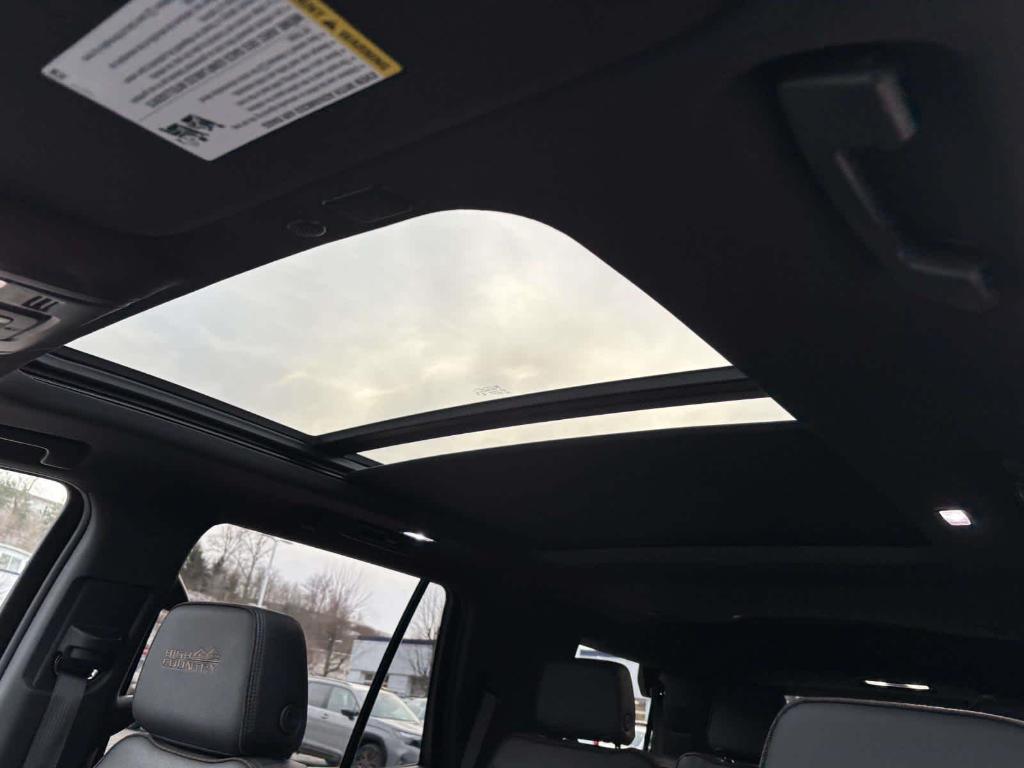 used 2024 Chevrolet Tahoe car, priced at $63,998