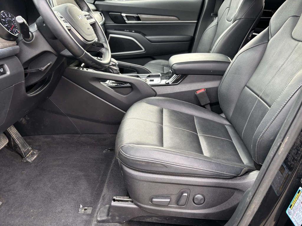 used 2022 Kia Telluride car, priced at $31,996