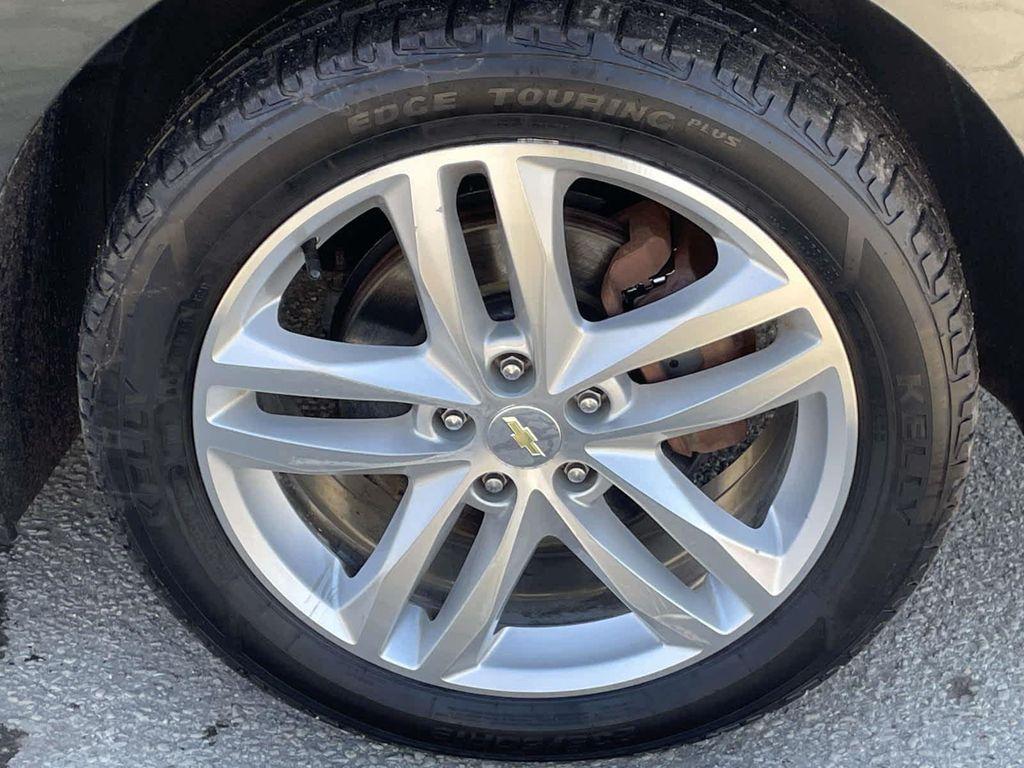 used 2019 Chevrolet Equinox car, priced at $17,493