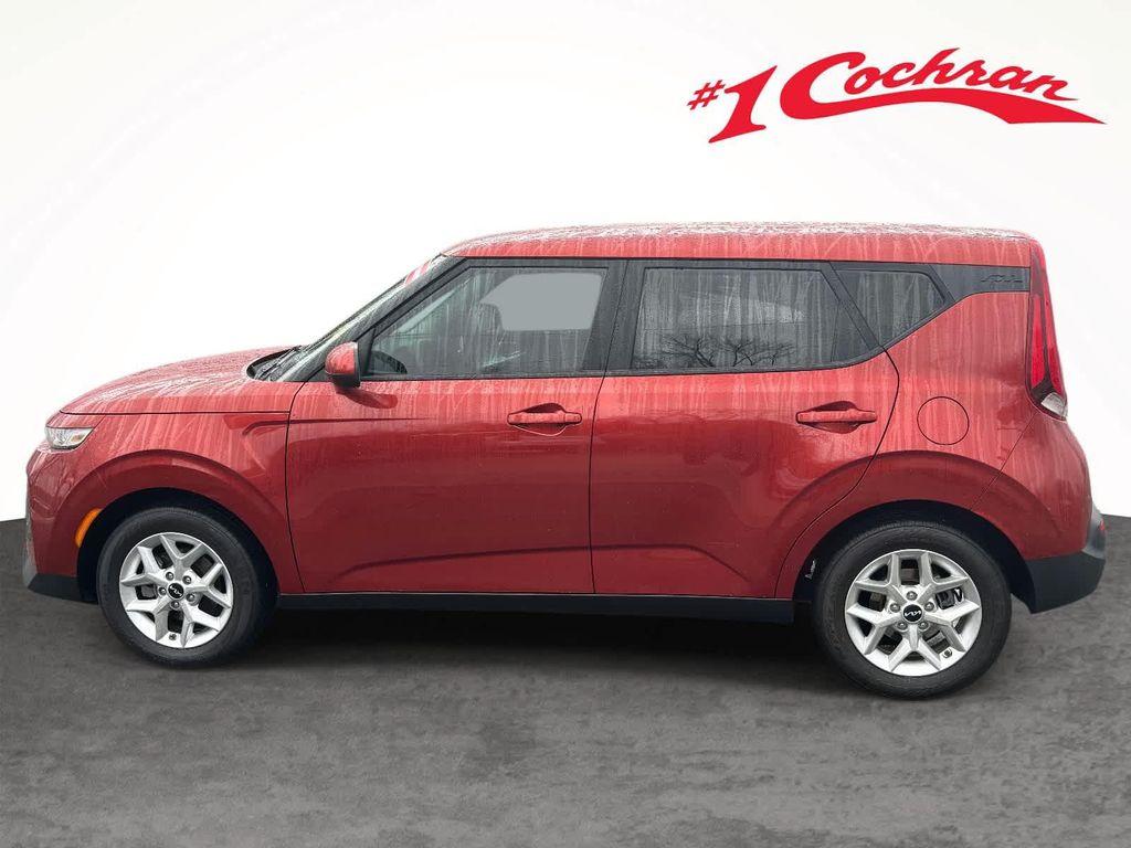 used 2022 Kia Soul car, priced at $14,999
