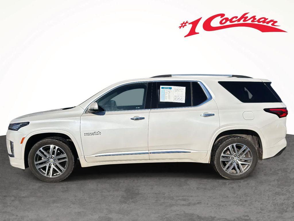 used 2023 Chevrolet Traverse car, priced at $34,987