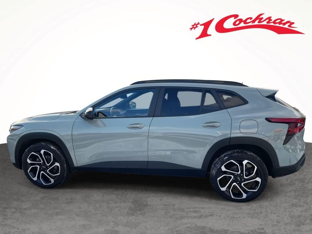 used 2024 Chevrolet Trax car, priced at $22,987