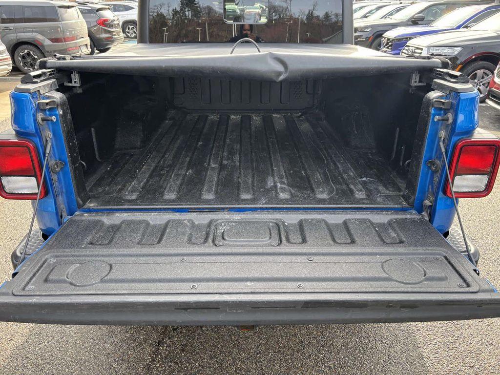 used 2022 Jeep Gladiator car, priced at $29,799