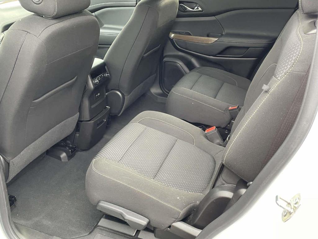 used 2023 GMC Acadia car, priced at $28,998