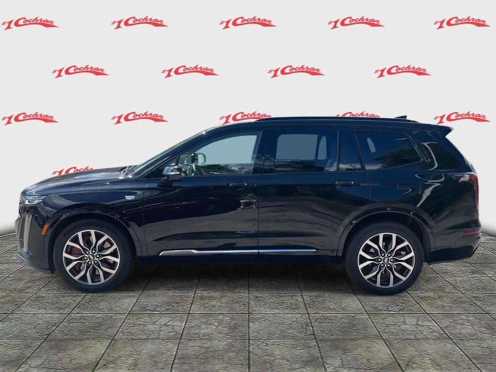 used 2024 Cadillac XT6 car, priced at $43,998
