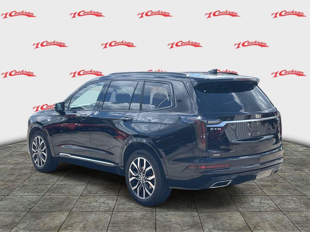 used 2024 Cadillac XT6 car, priced at $43,998