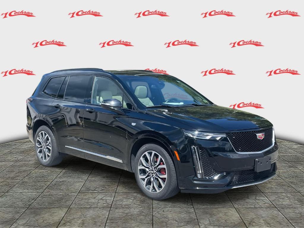 used 2024 Cadillac XT6 car, priced at $43,998