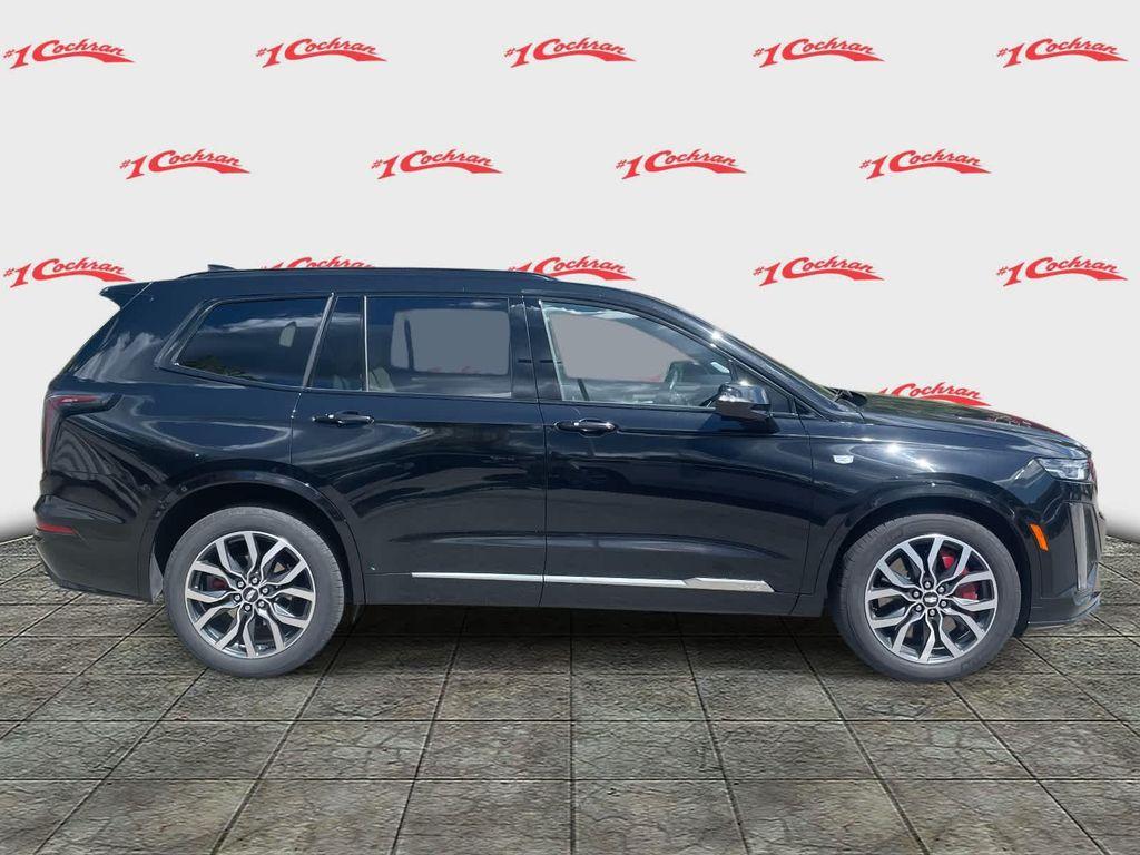 used 2024 Cadillac XT6 car, priced at $43,998