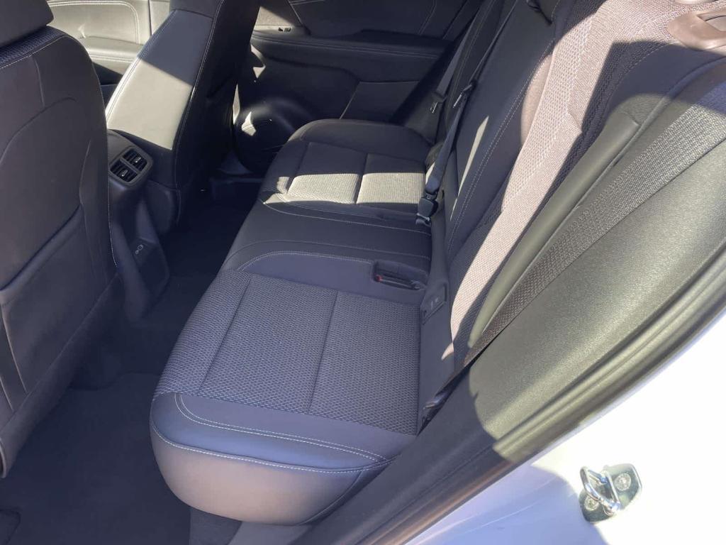 used 2023 Buick Envision car, priced at $24,599