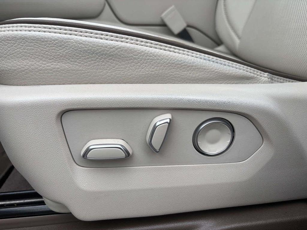 used 2024 GMC Yukon XL car, priced at $70,998