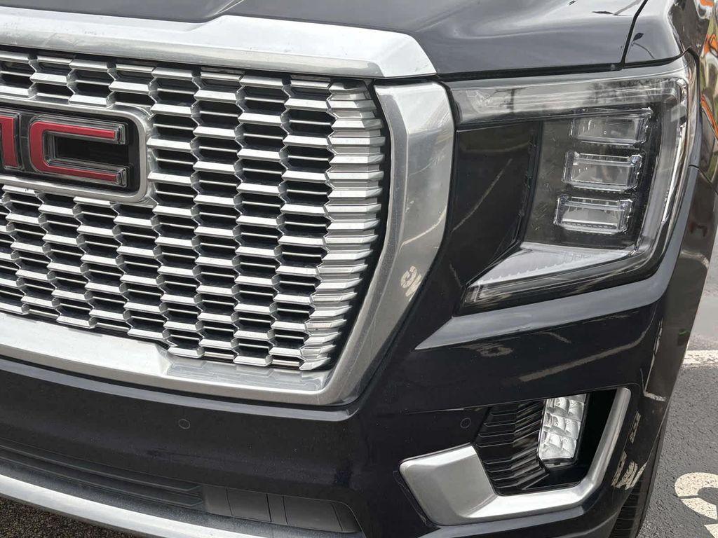 used 2024 GMC Yukon XL car, priced at $70,998