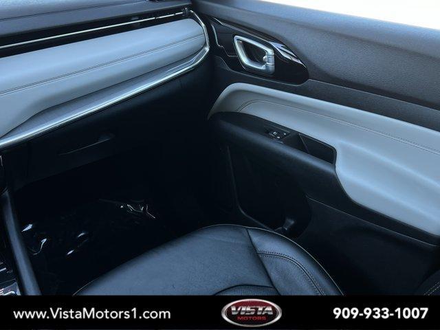 used 2022 Jeep Compass car, priced at $13,555