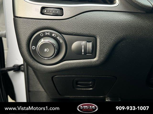 used 2019 Jeep Cherokee car, priced at $11,000