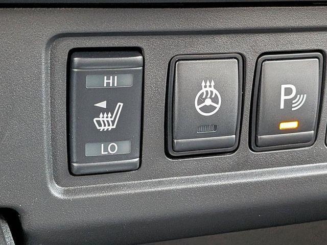 new 2026 Nissan Frontier car, priced at $40,006