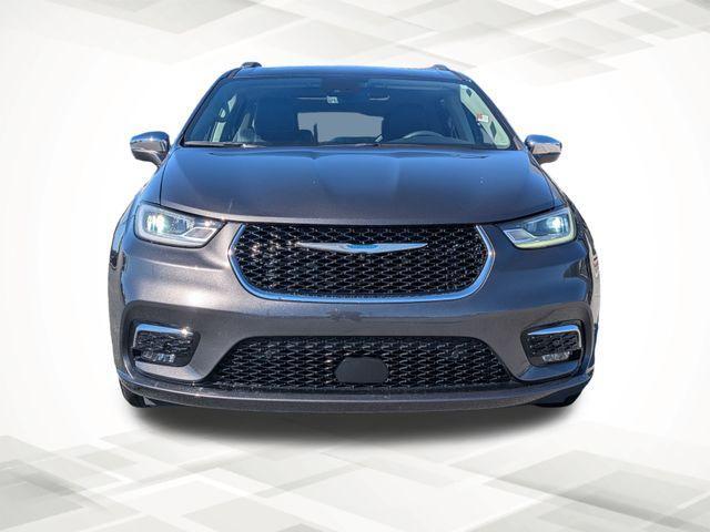 used 2021 Chrysler Pacifica Hybrid car, priced at $19,998