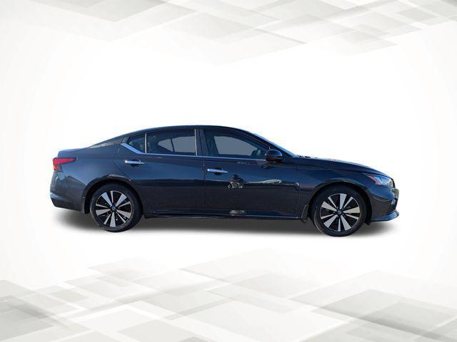 used 2021 Nissan Altima car, priced at $17,322