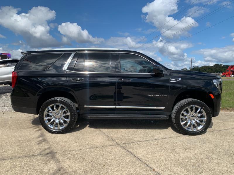 used 2023 GMC Yukon car, priced at $59,699