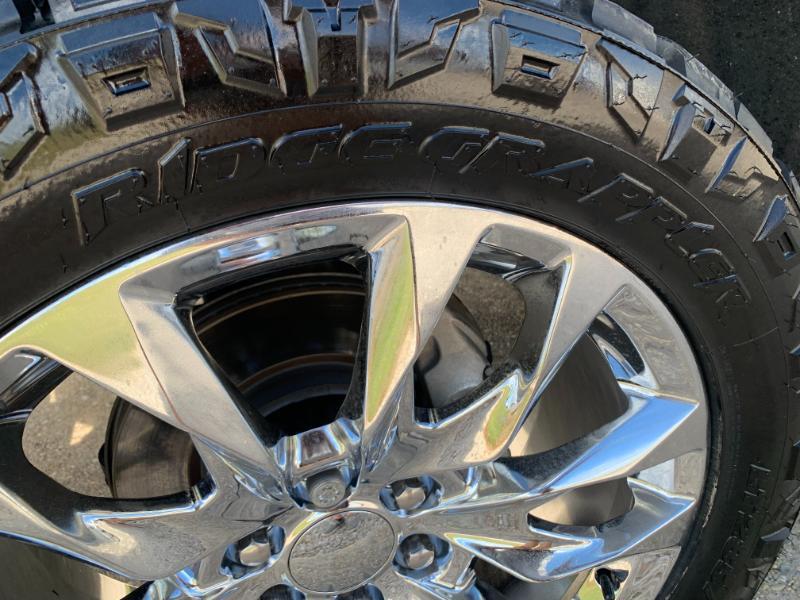 used 2023 GMC Yukon car, priced at $59,699