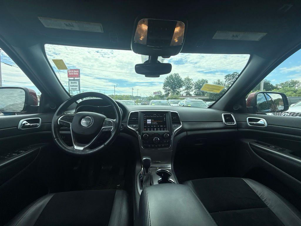 used 2018 Jeep Grand Cherokee car, priced at $19,462