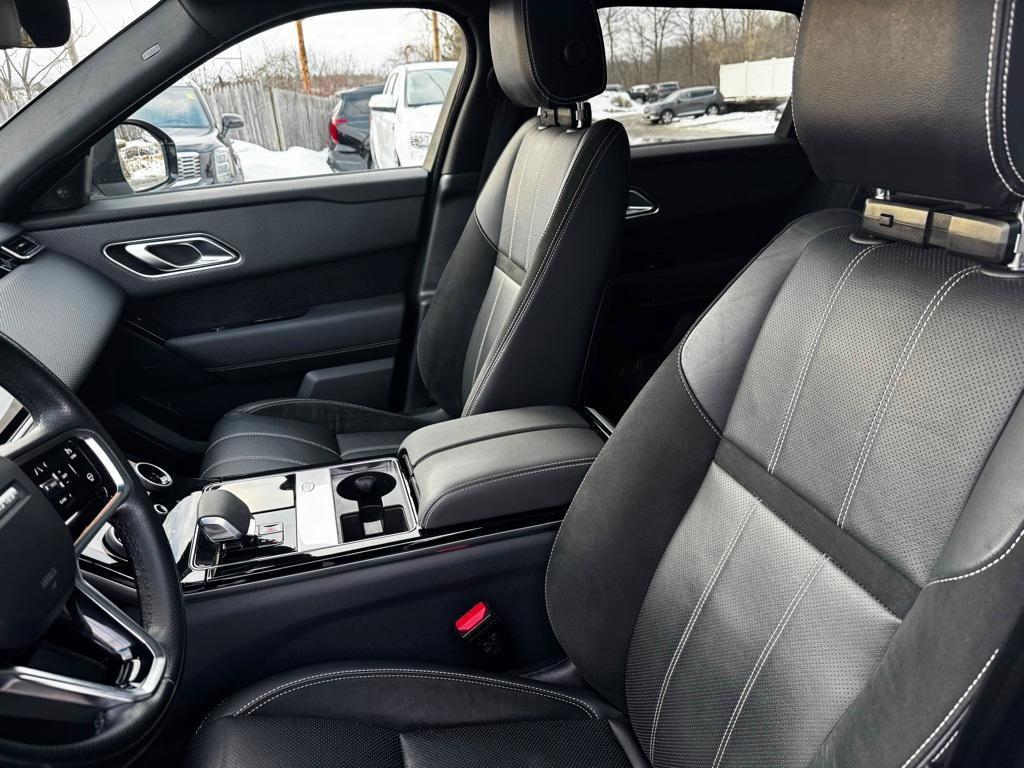 used 2022 Land Rover Range Rover Velar car, priced at $33,114