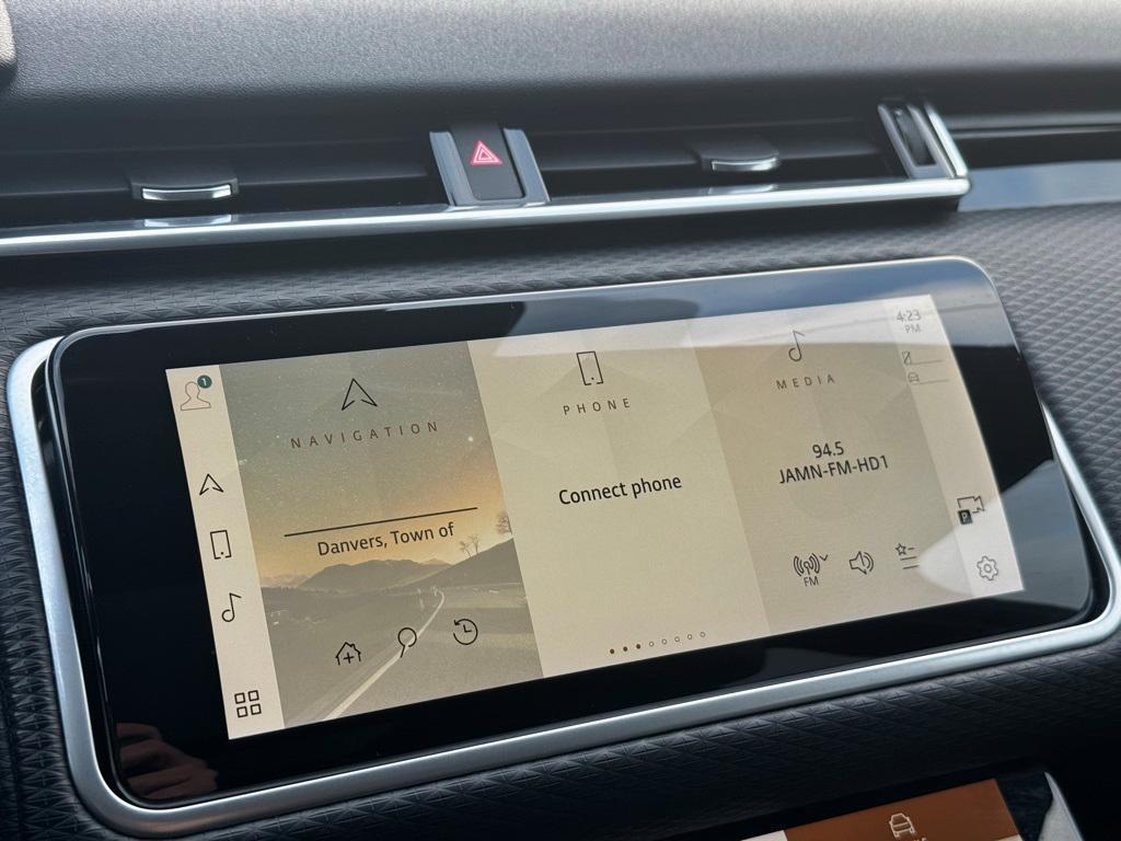 used 2022 Land Rover Range Rover Velar car, priced at $33,114