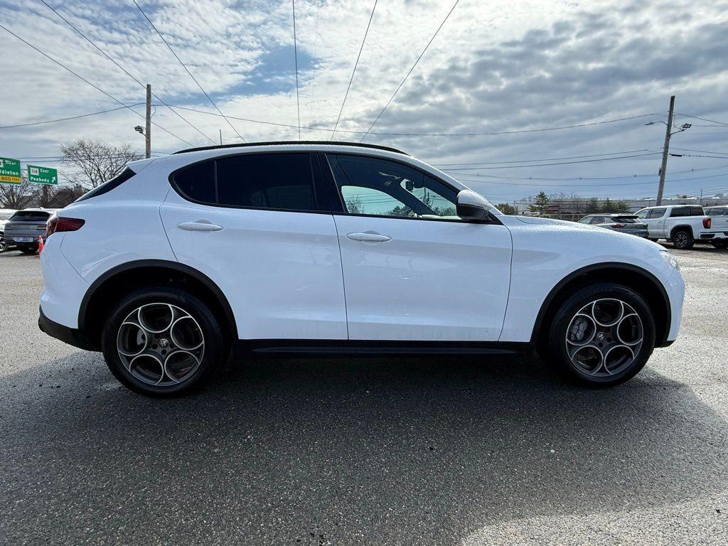 used 2022 Alfa Romeo Stelvio car, priced at $20,136