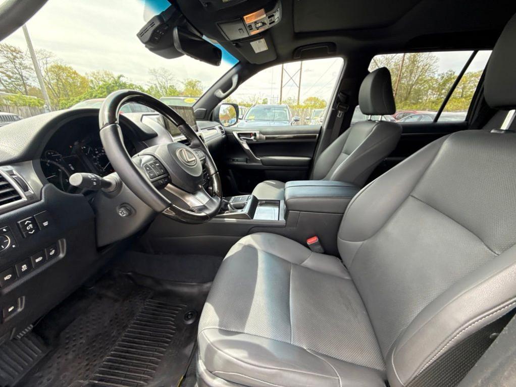 used 2023 Lexus GX 460 car, priced at $54,083