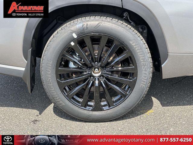 used 2026 Toyota Highlander car, priced at $51,799