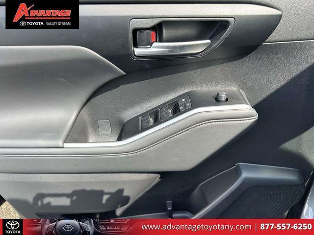 used 2026 Toyota Highlander car, priced at $51,799