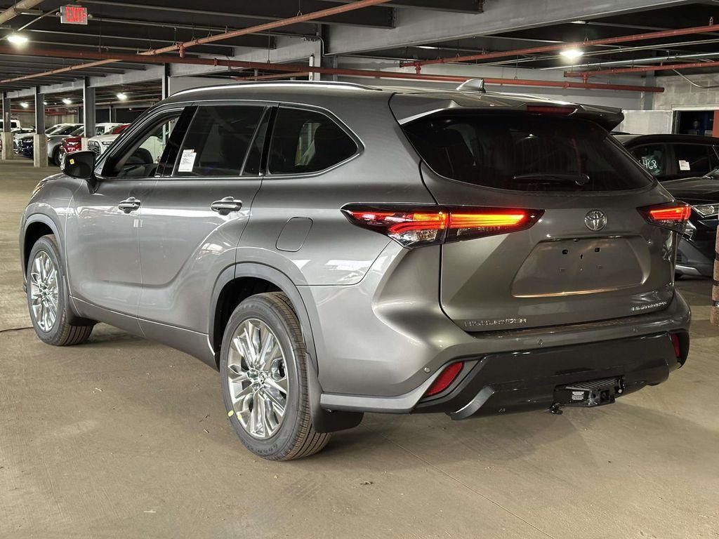 new 2026 Toyota Highlander car, priced at $54,182