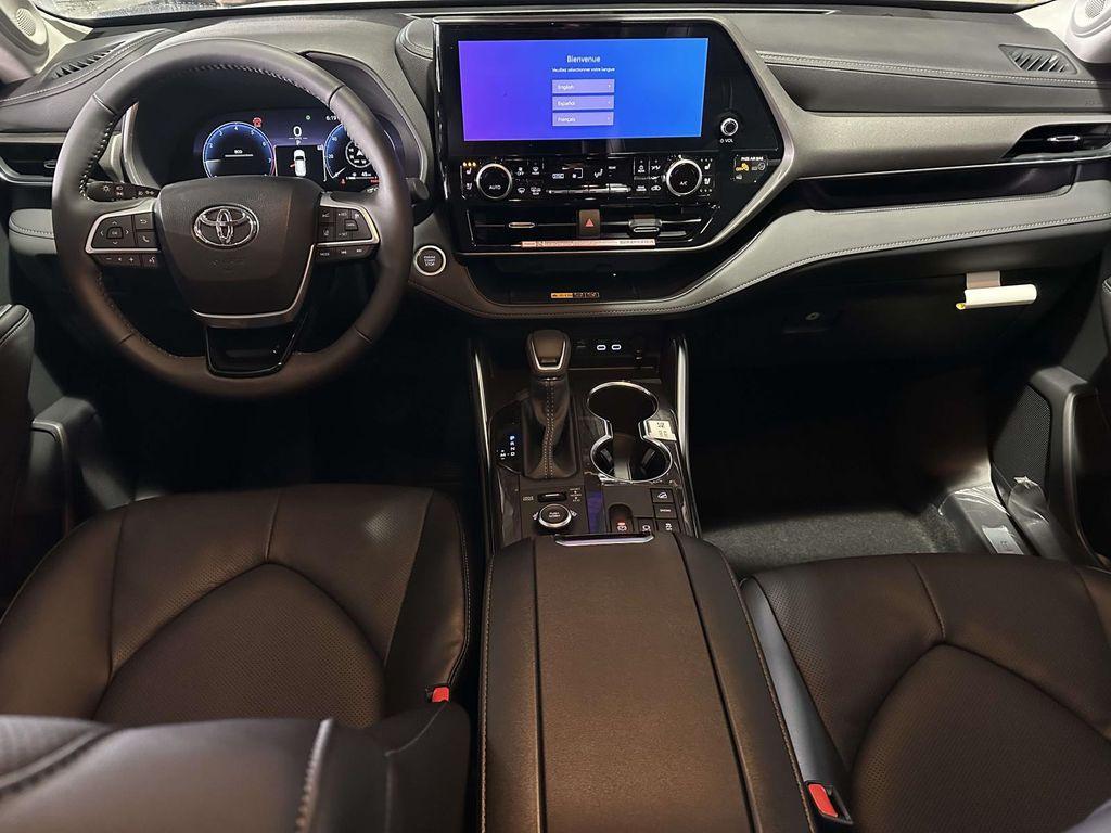 new 2026 Toyota Highlander car, priced at $54,182