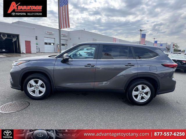used 2023 Toyota Highlander car, priced at $36,995